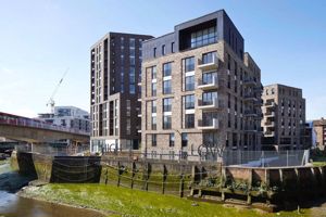 Photo 9- click for photo gallery